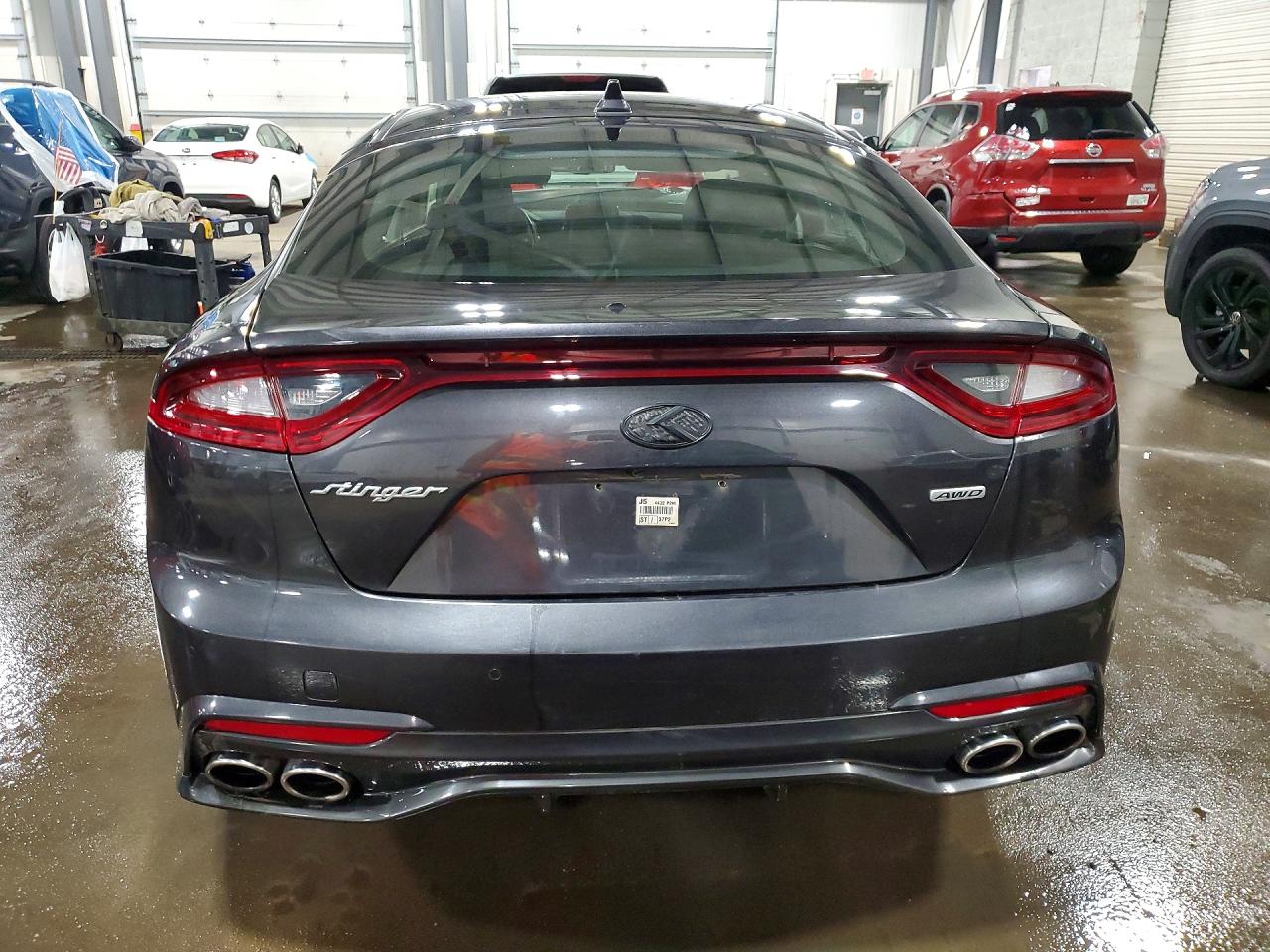 KIA STINGER 2019 — 7