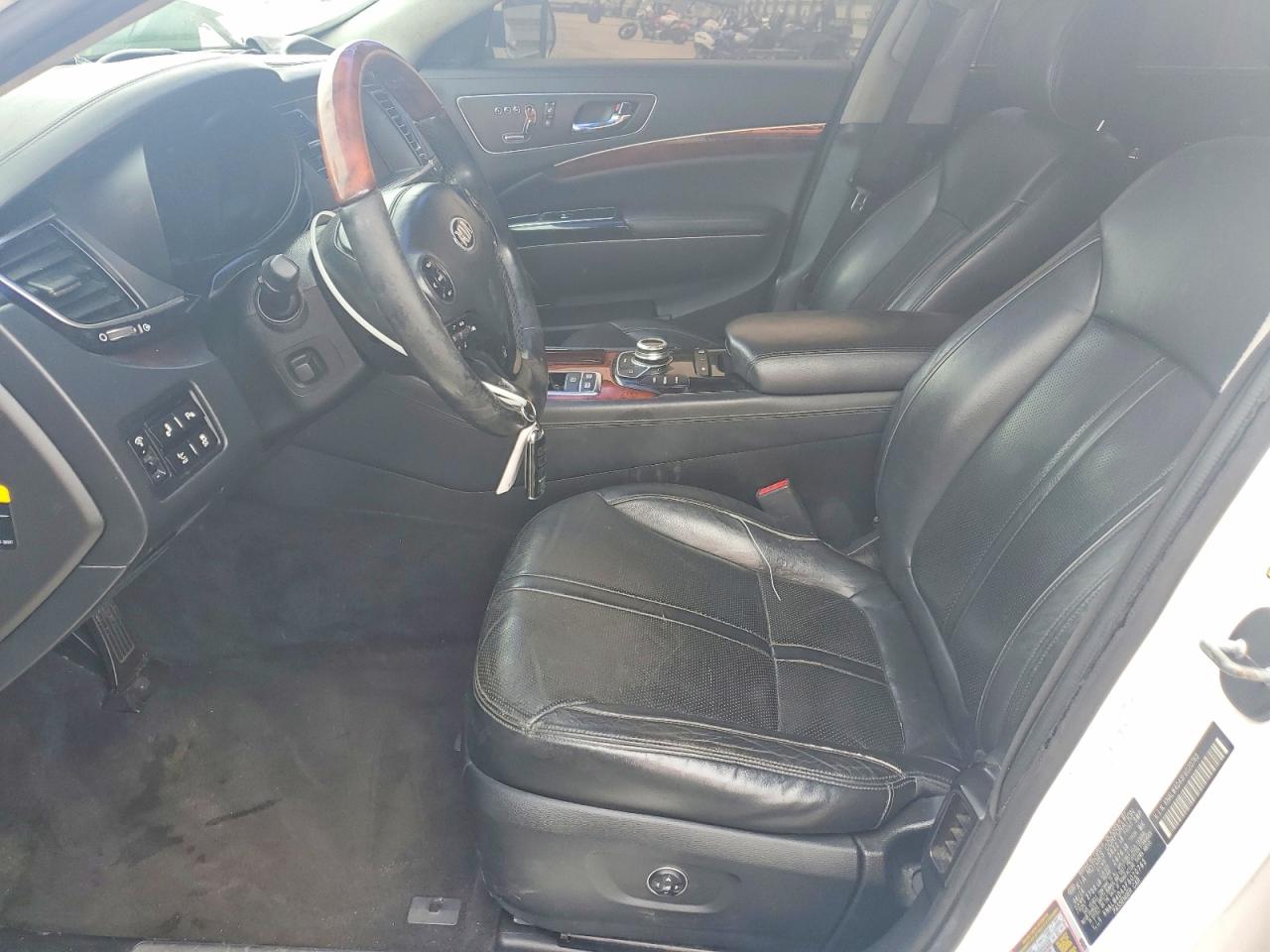 KIA K900 2015 — 8