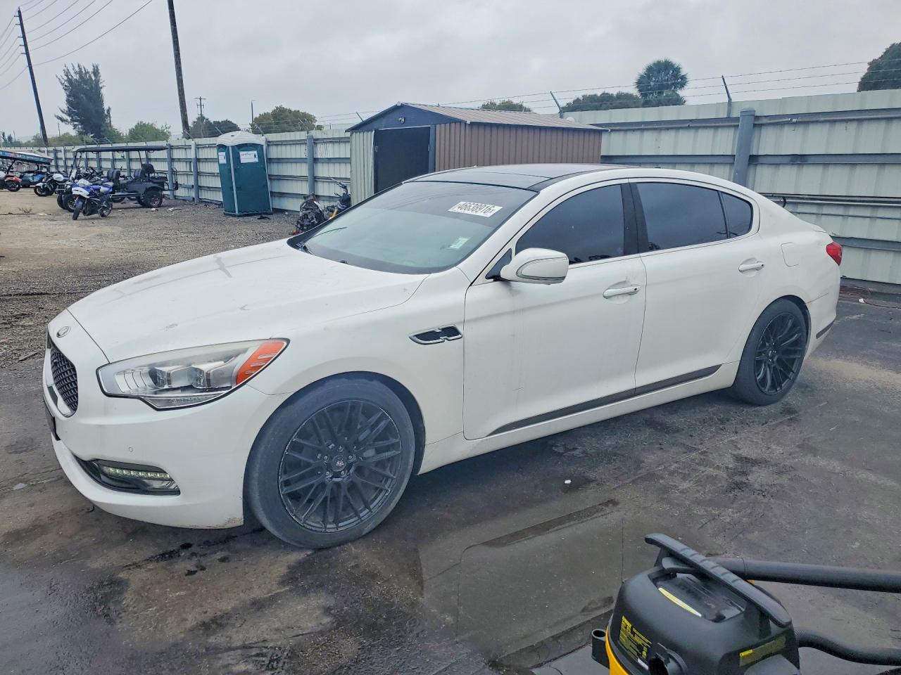 KIA K900 2015 — 2