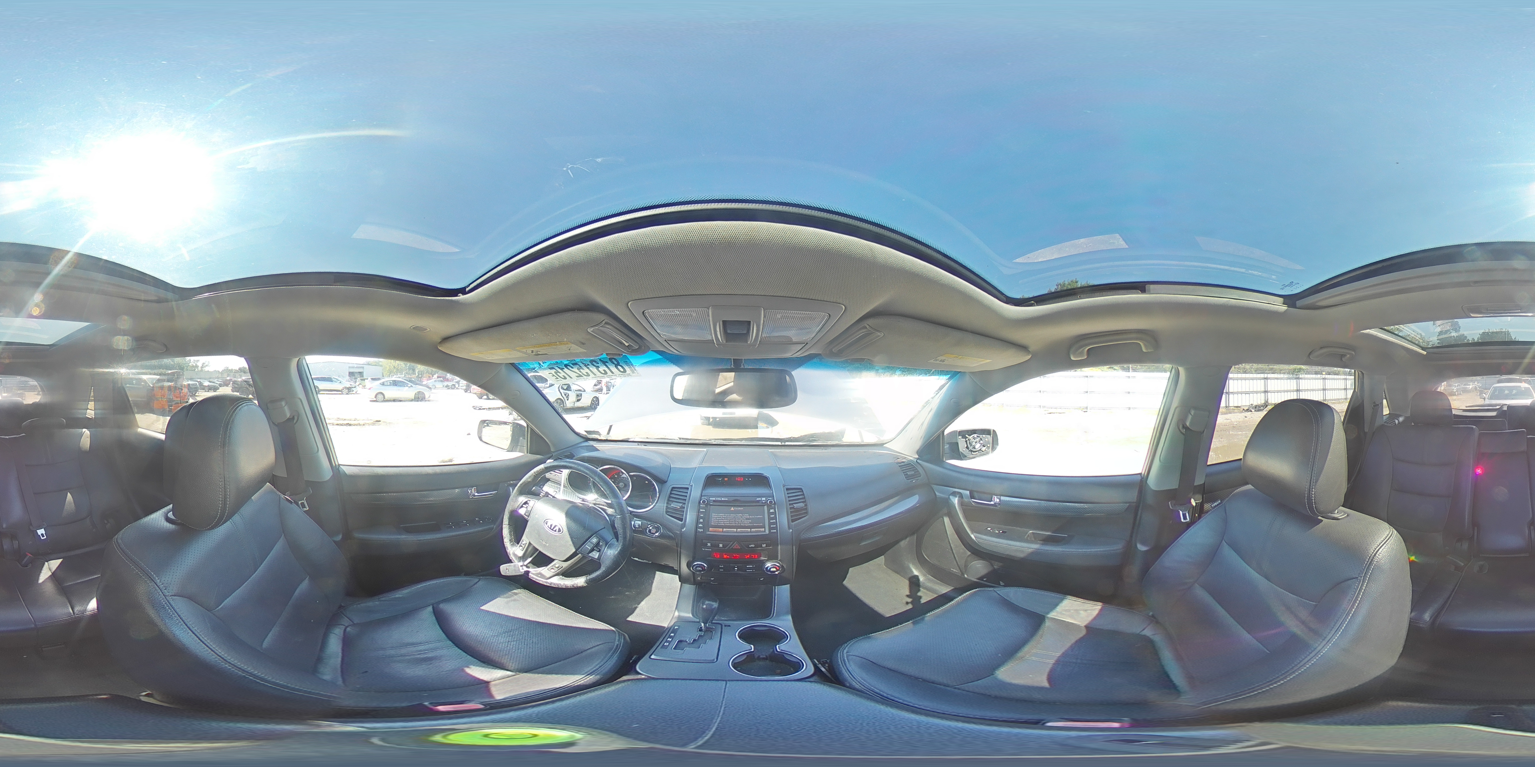KIA SORENTO 2011 — 15