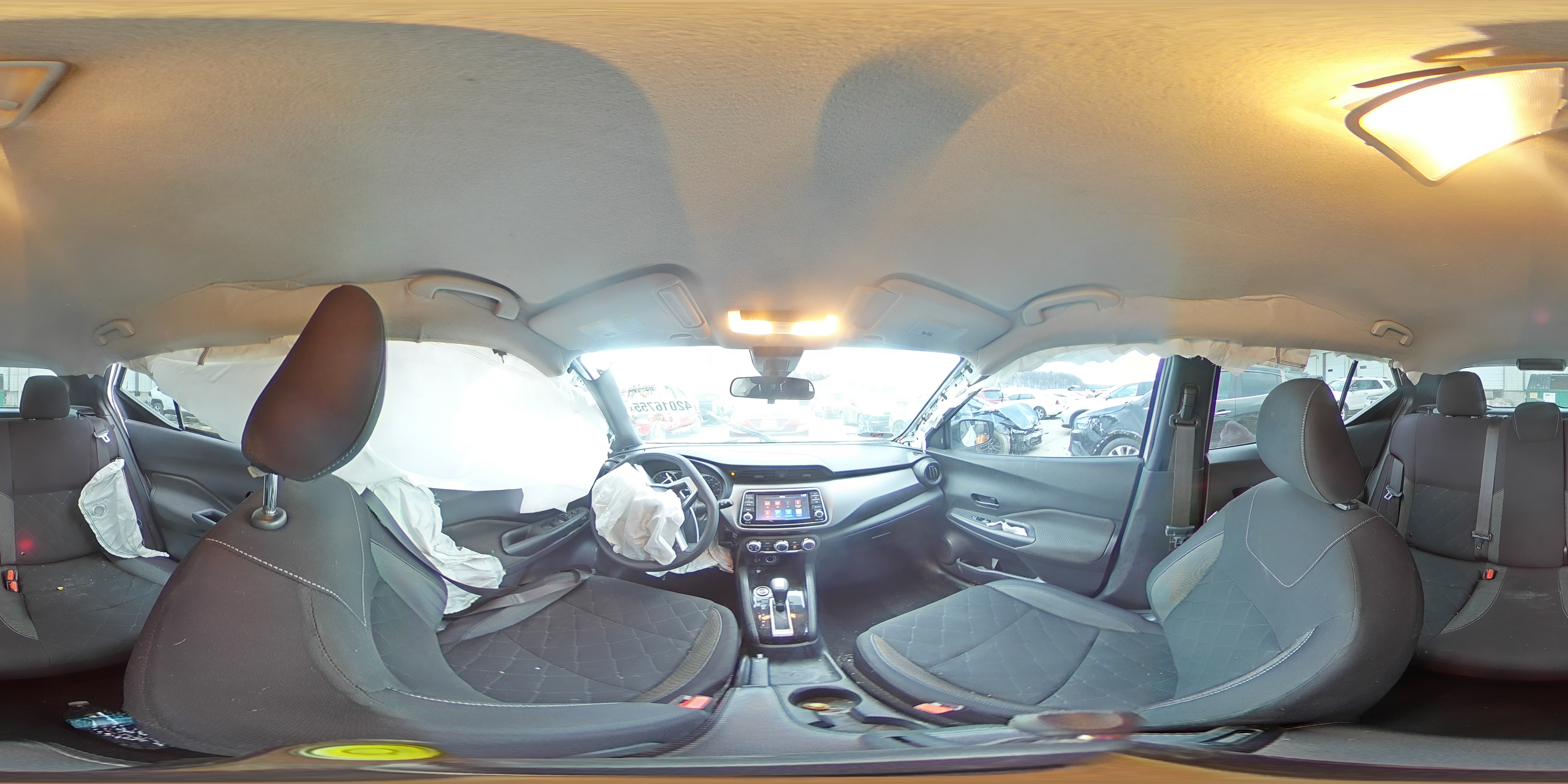 NISSAN KICKS 2020 — 12