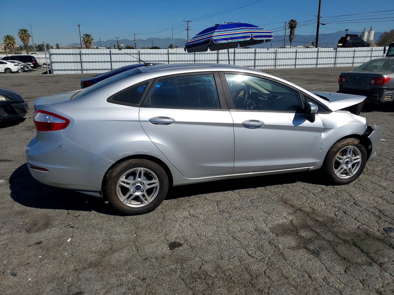 FORD FIESTA 2017 — 4
