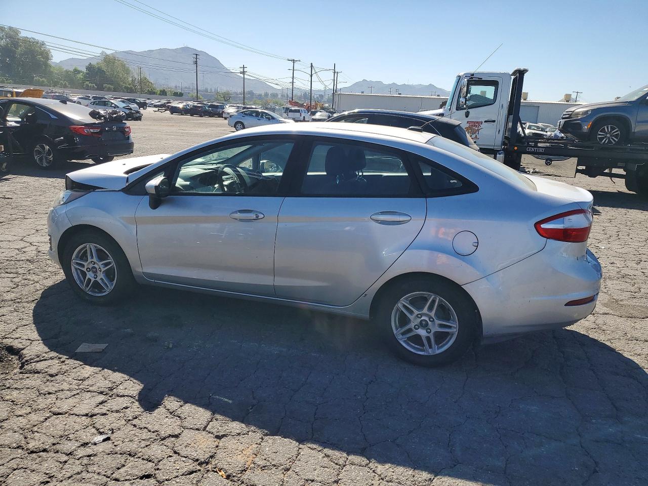 FORD FIESTA 2017 — 3