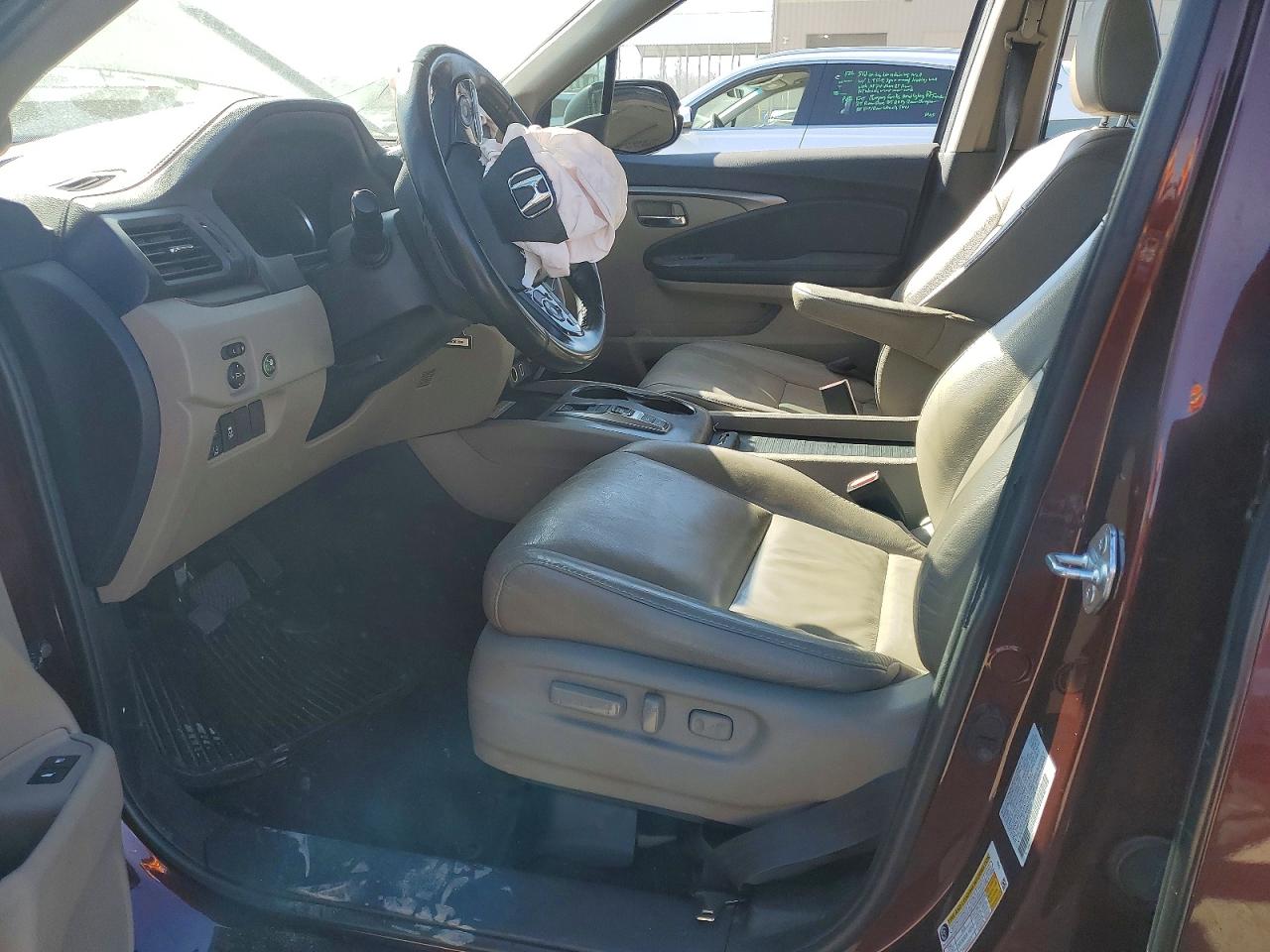 HONDA PILOT 2022 — 8