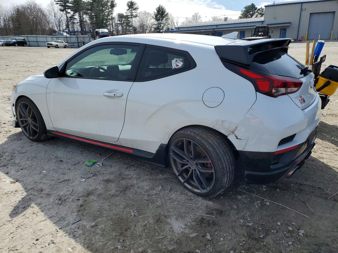 HYUNDAI VELOSTER 2020 — 3