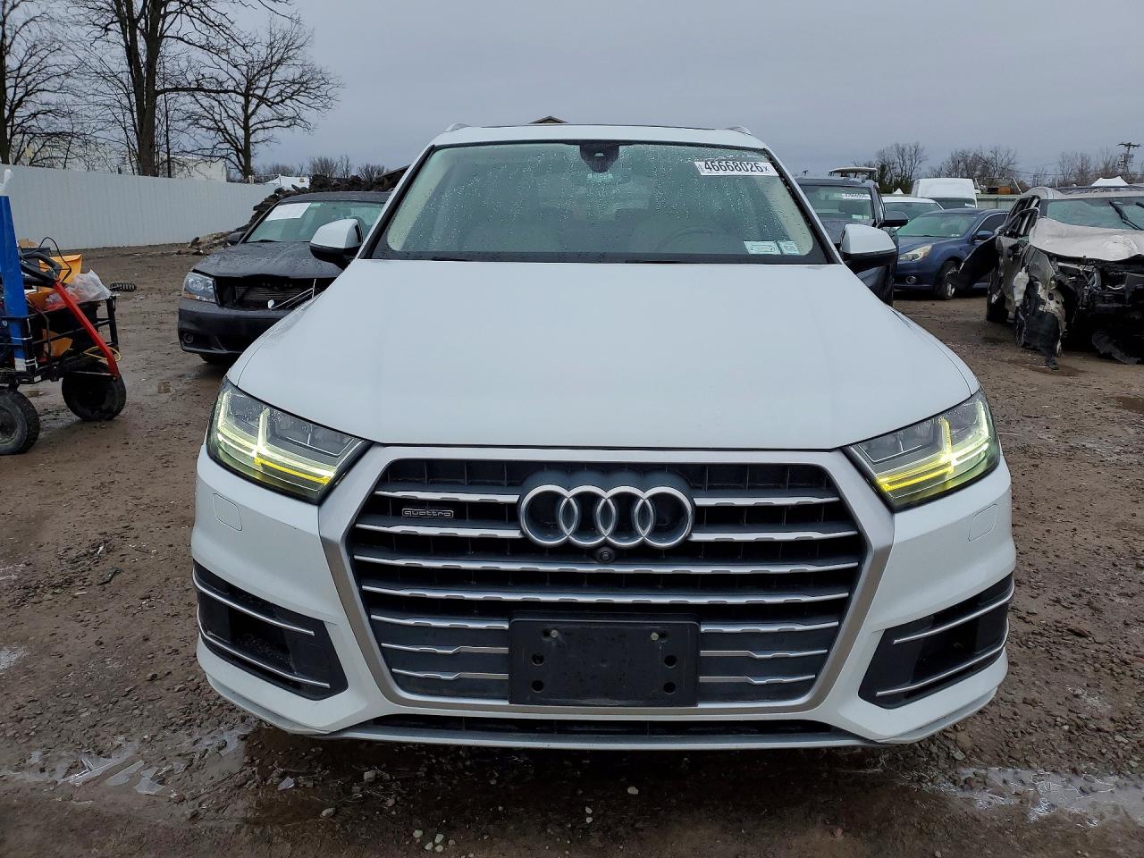 AUDI Q7 2019 — 6