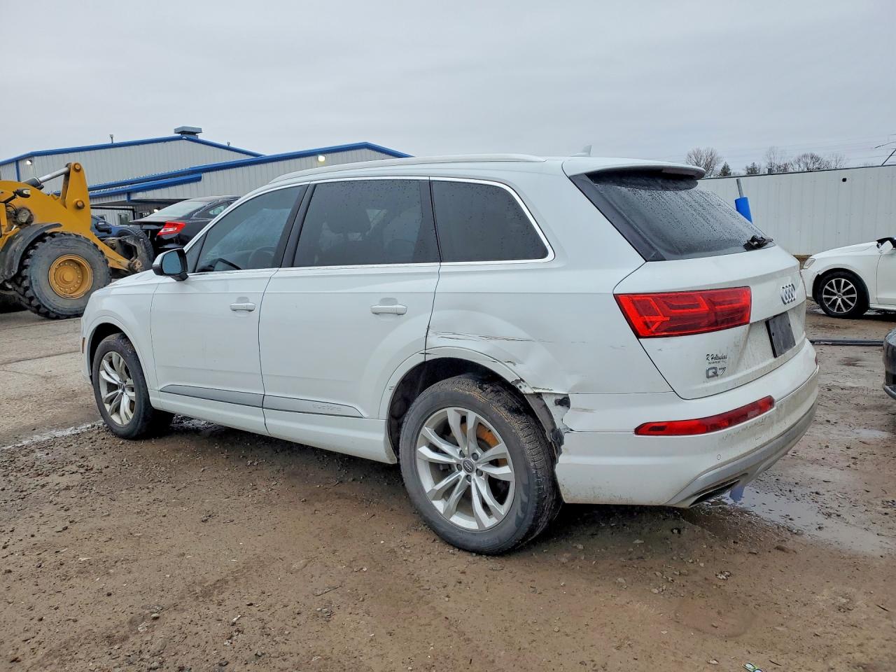 AUDI Q7 2019 — 3