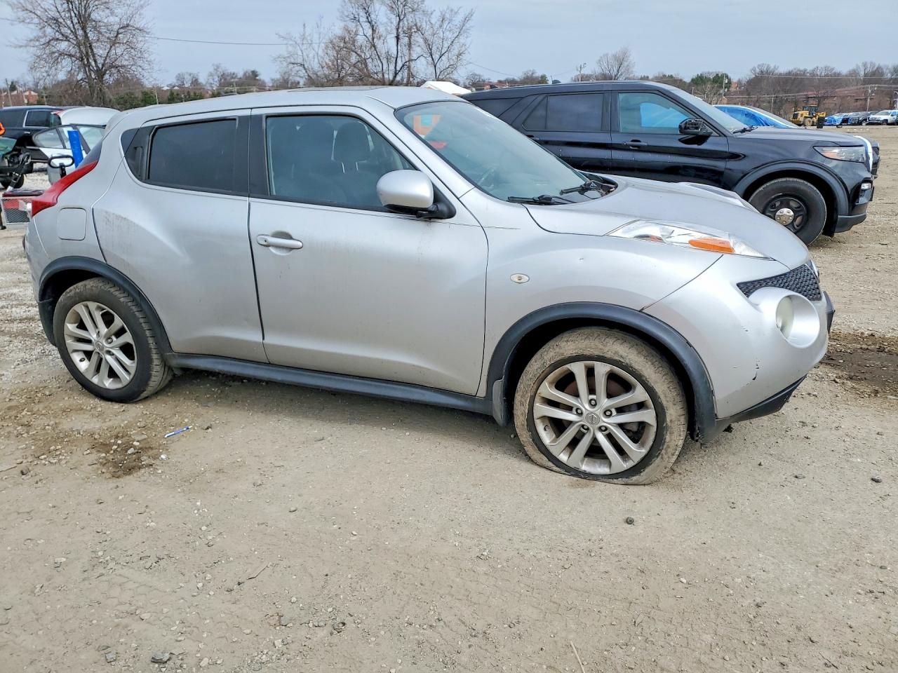 2013 NISSAN JUKE