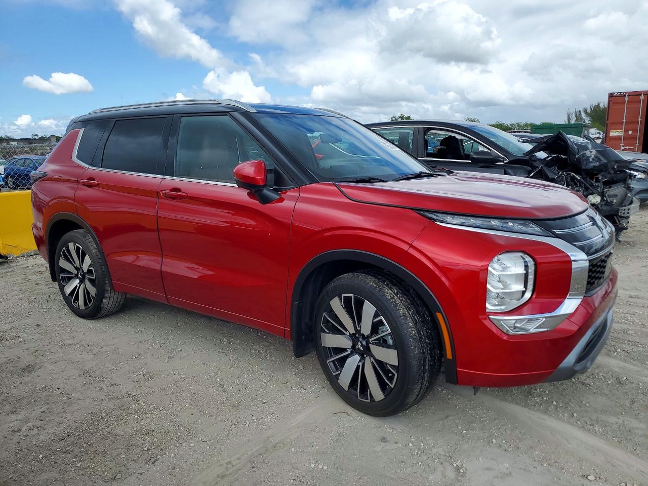 2025 MITSUBISHI OUTLANDER SEL