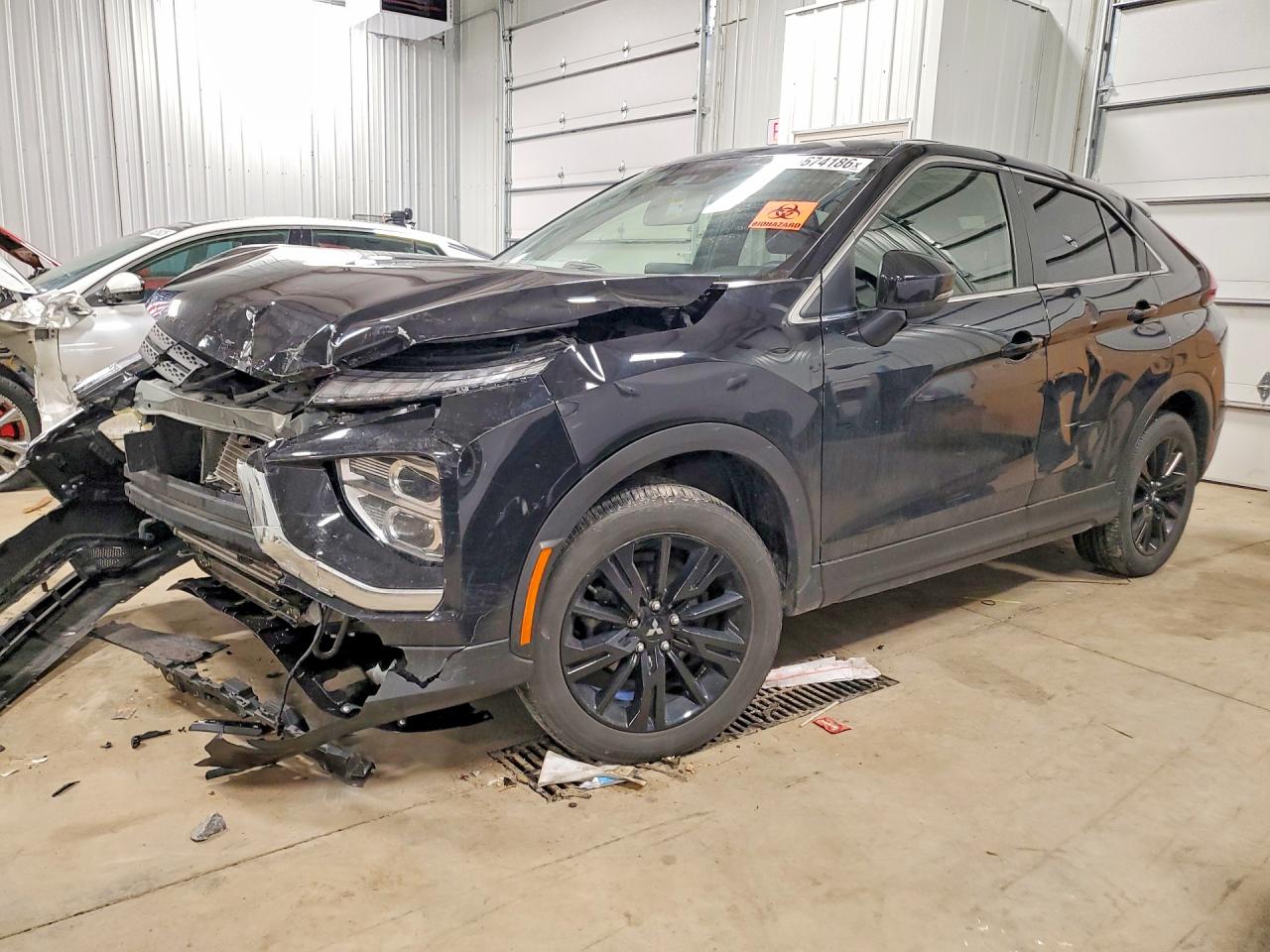 2023 MITSUBISHI ECLIPSE CROSS LE