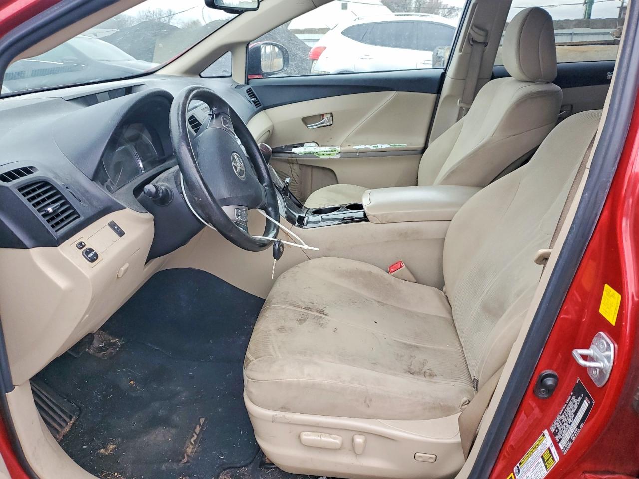 TOYOTA VENZA 2010 — 8