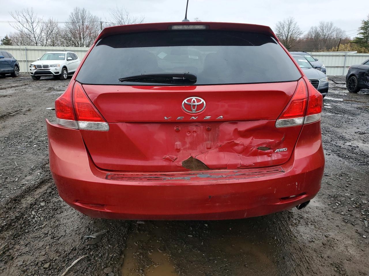 TOYOTA VENZA 2010 — 7