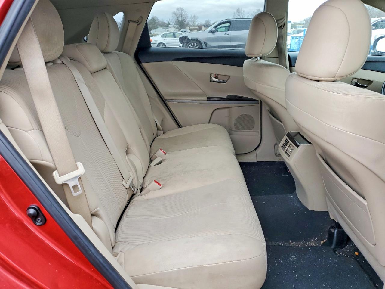 TOYOTA VENZA 2010 — 12
