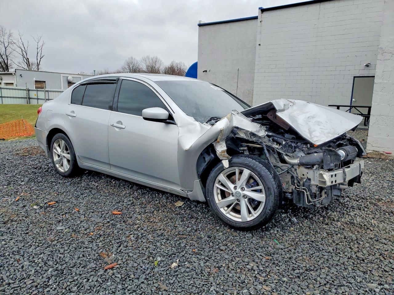 2011 INFINITI G37 SEDAN X