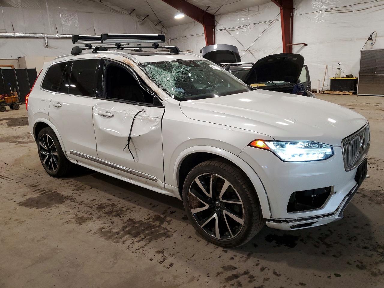 VOLVO XC90 2019 — 5