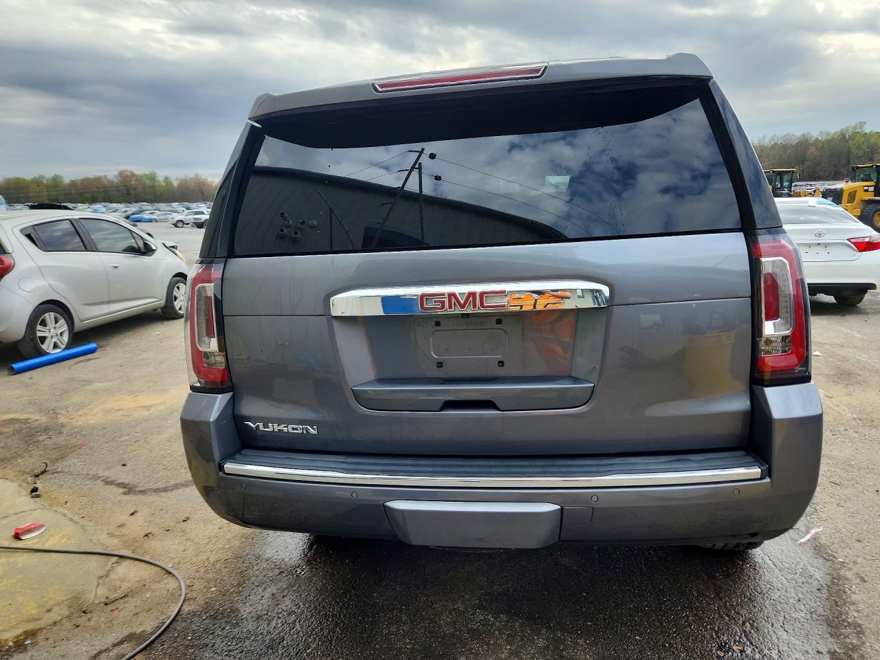 GMC YUKON 2020 — 7