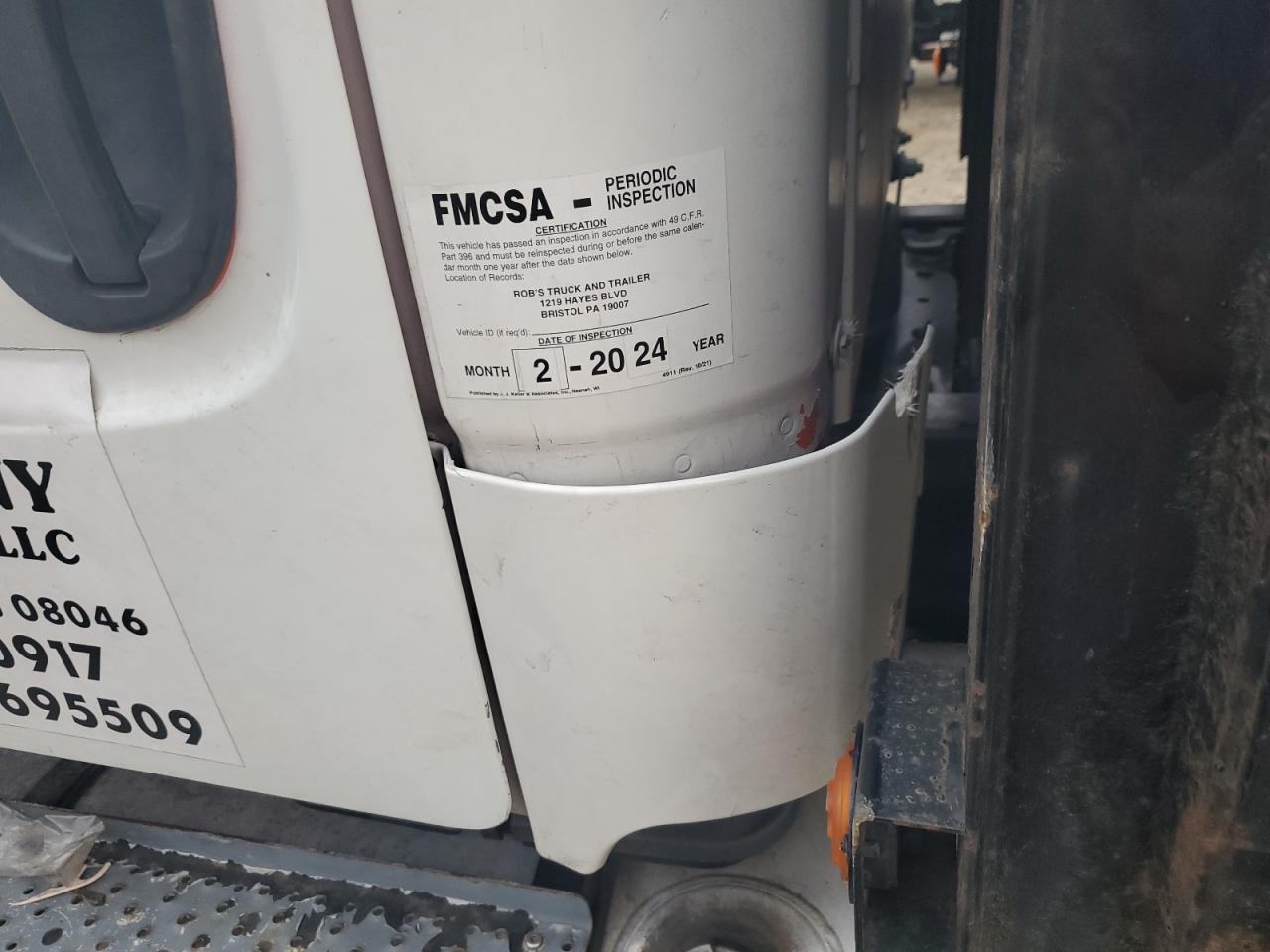 FREIGHTLINER M2 106 MED 2016 — 10