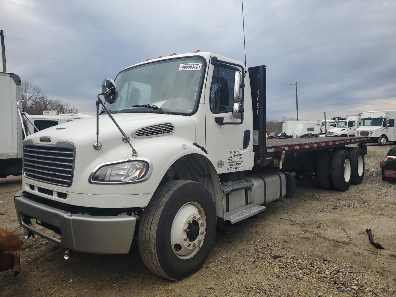 FREIGHTLINER M2 106 MED 2016 — 3