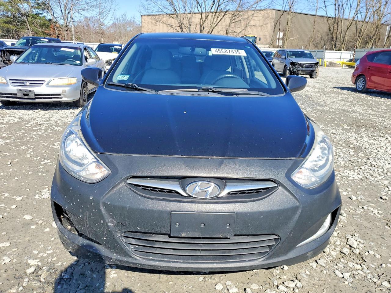 HYUNDAI ACCENT 2012 — 6