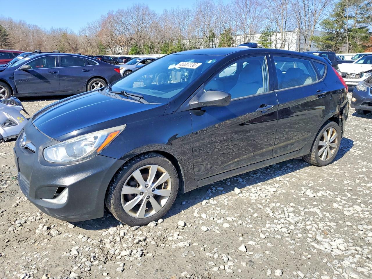 HYUNDAI ACCENT 2012 — 2