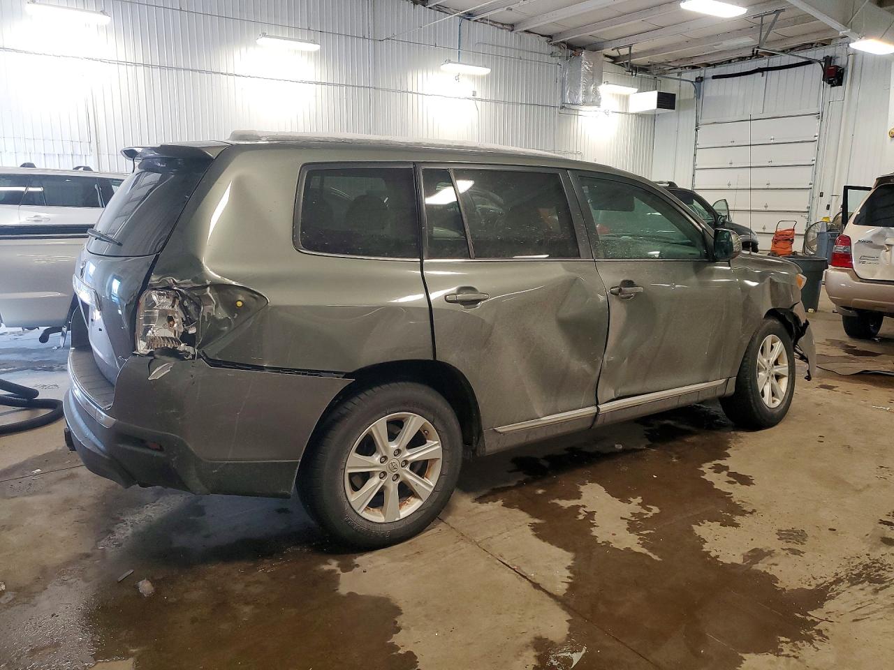TOYOTA HIGHLANDER 2011 — 4