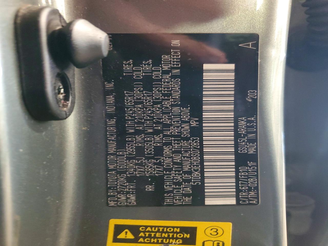 TOYOTA HIGHLANDER 2011 — 14