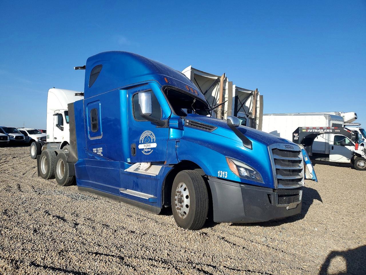2022 FREIGHTLINER CASCADIA 126