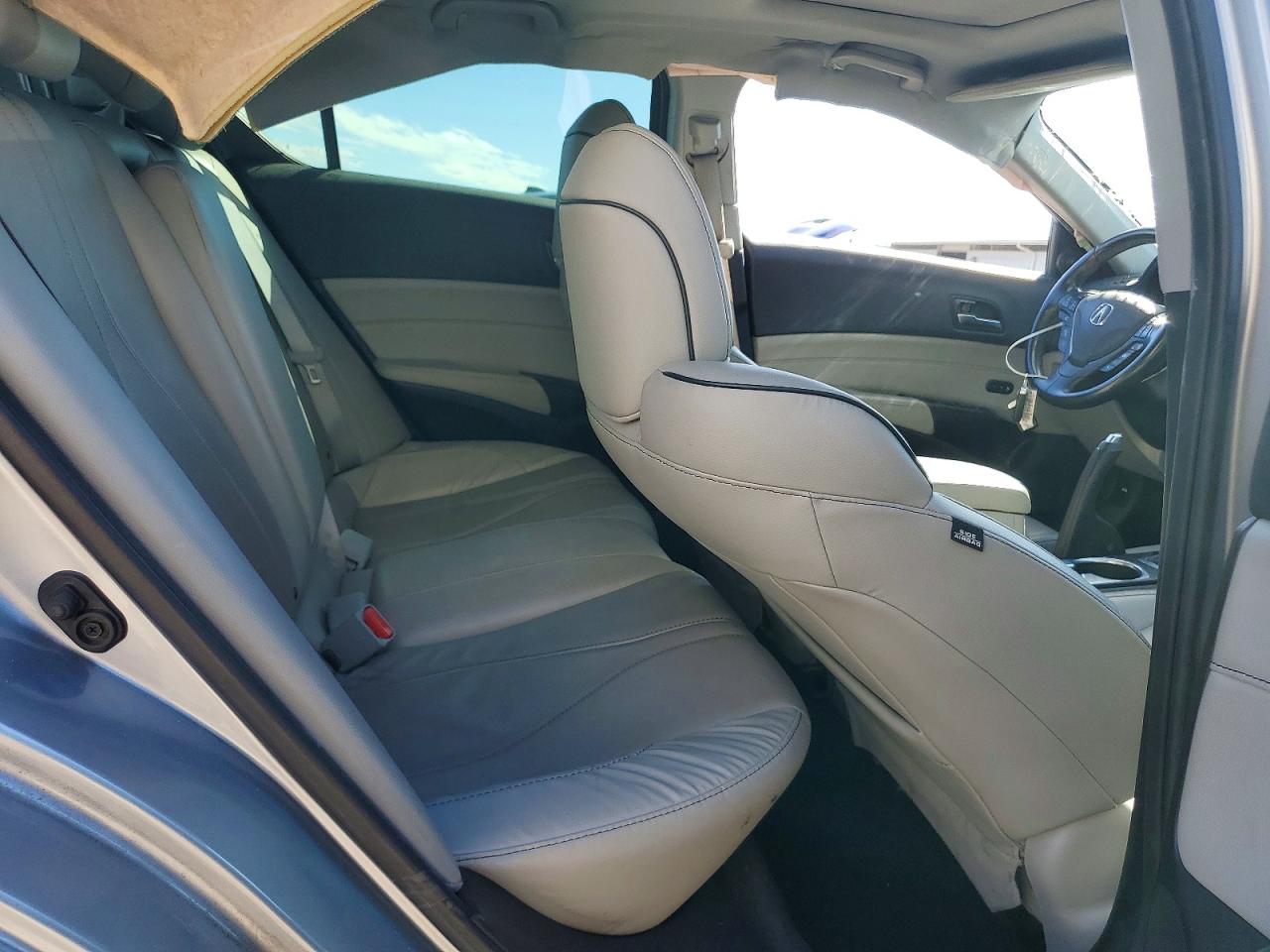 ACURA ILX 2020 — 11