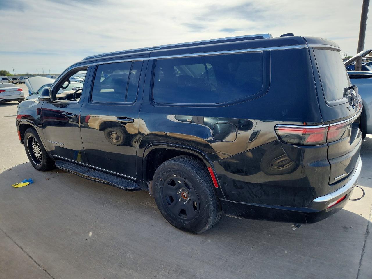 JEEP WAGONEER 2023 — 3