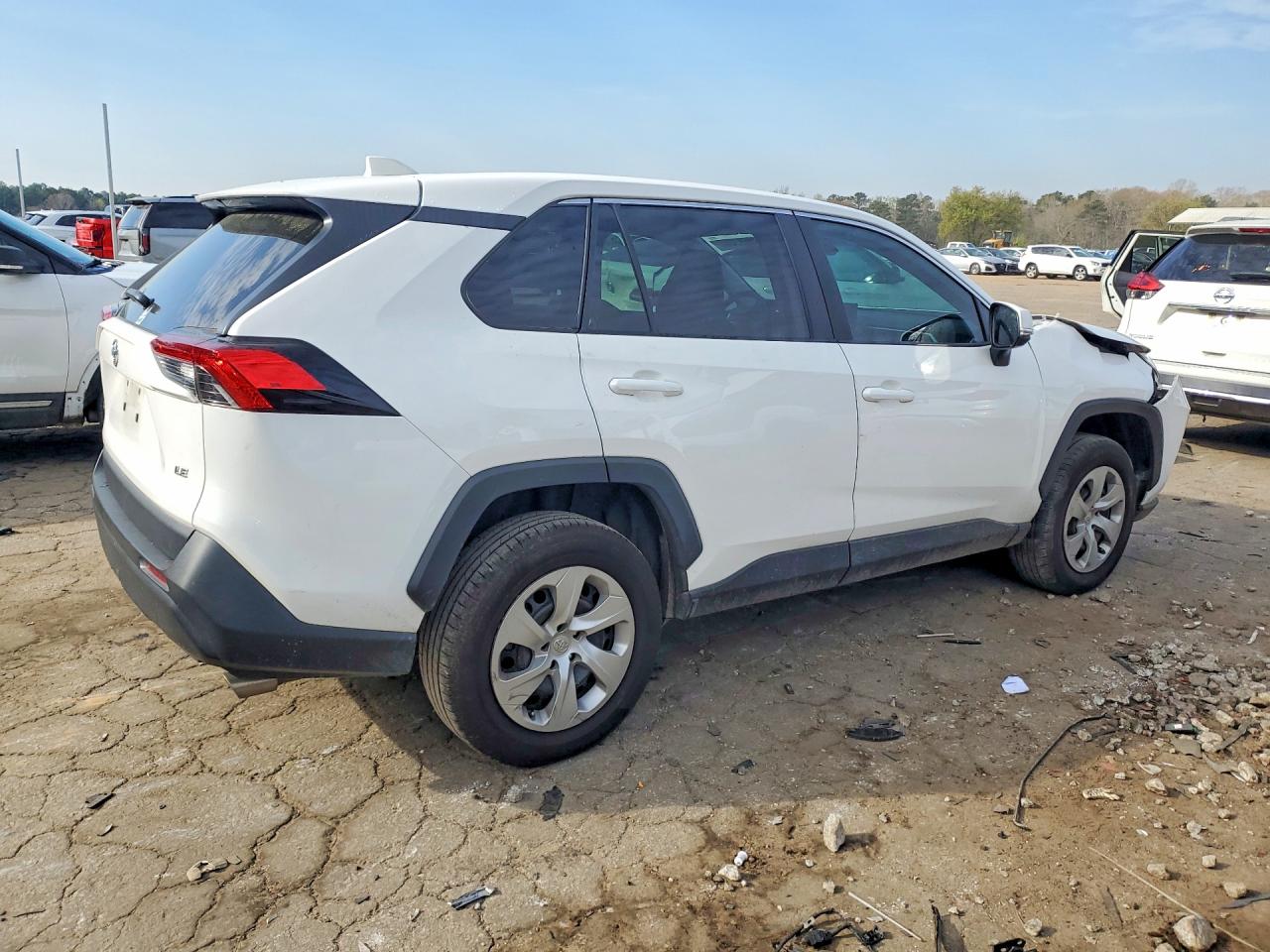 TOYOTA RAV 4 2022 — 4