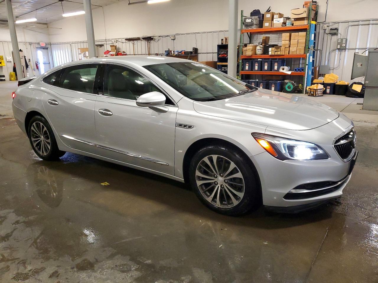 BUICK LACROSSE 2017 — 5