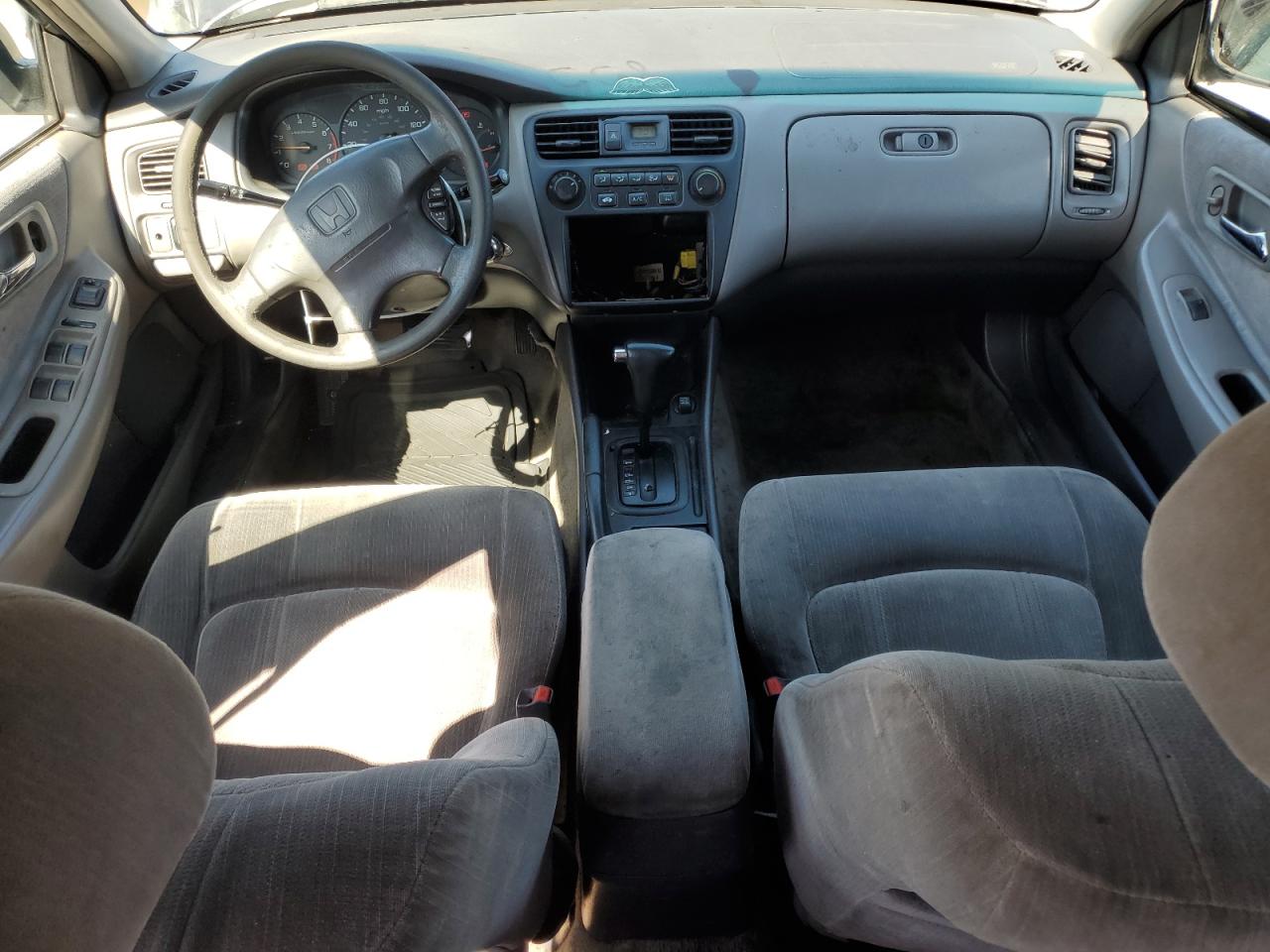 HONDA ACCORD 2000 — 9