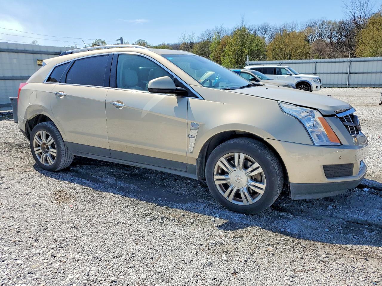 CADILLAC SRX 2010 — 5