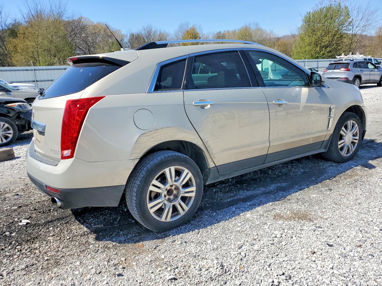CADILLAC SRX 2010 — 4