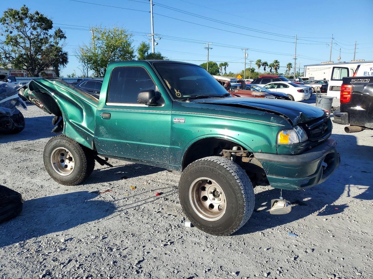 MAZDA B3000 2001 — 5