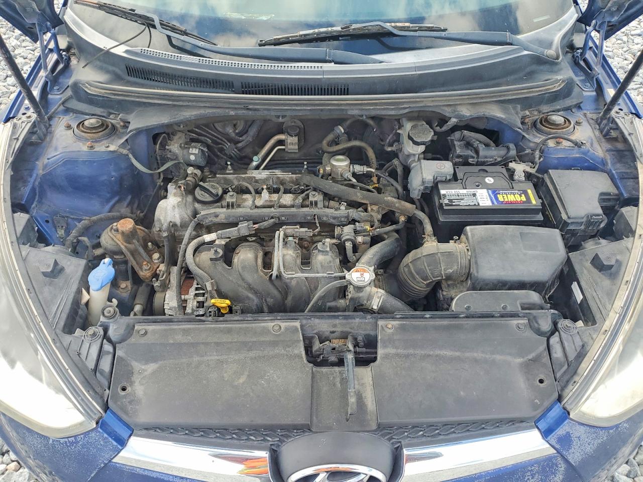 HYUNDAI VELOSTER 2016 — 12