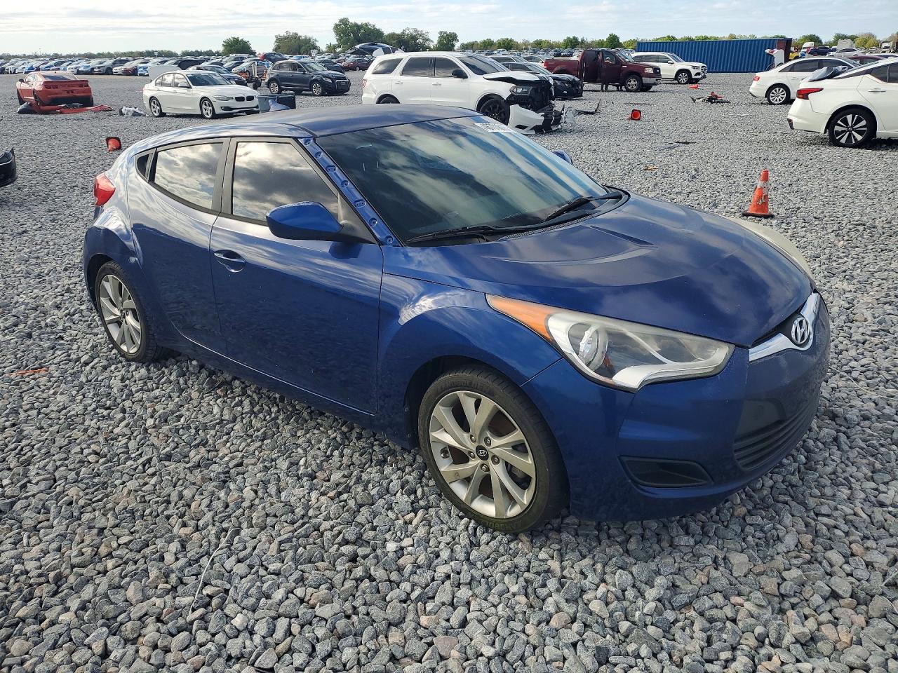 HYUNDAI VELOSTER 2016 — 5