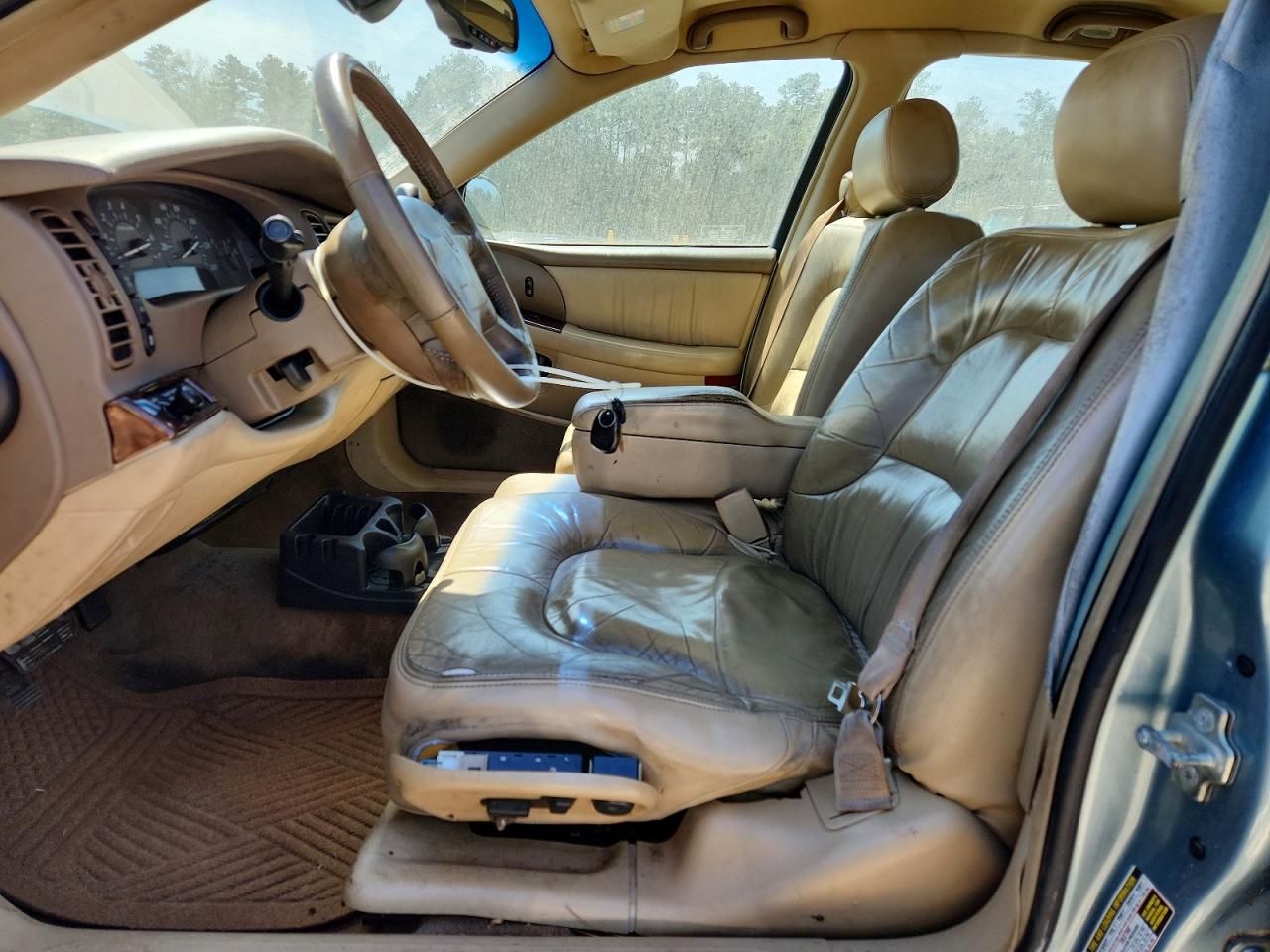 BUICK PARK AVENUE 2004 — 8
