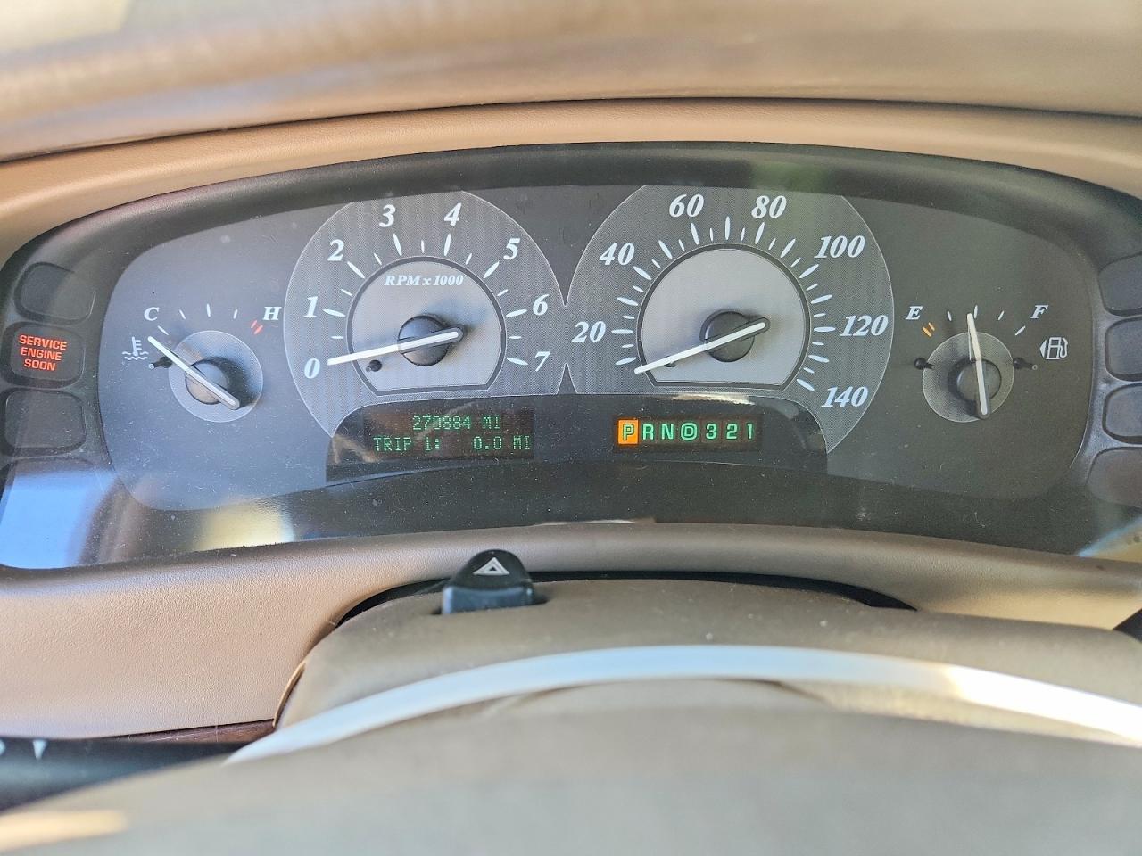 BUICK PARK AVENUE 2004 — 10