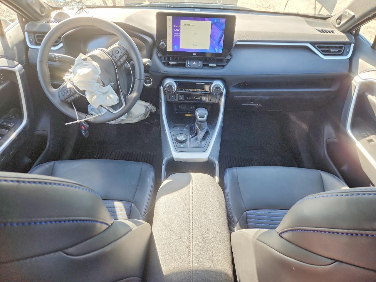 TOYOTA RAV4 HYBRID 2025 — 9