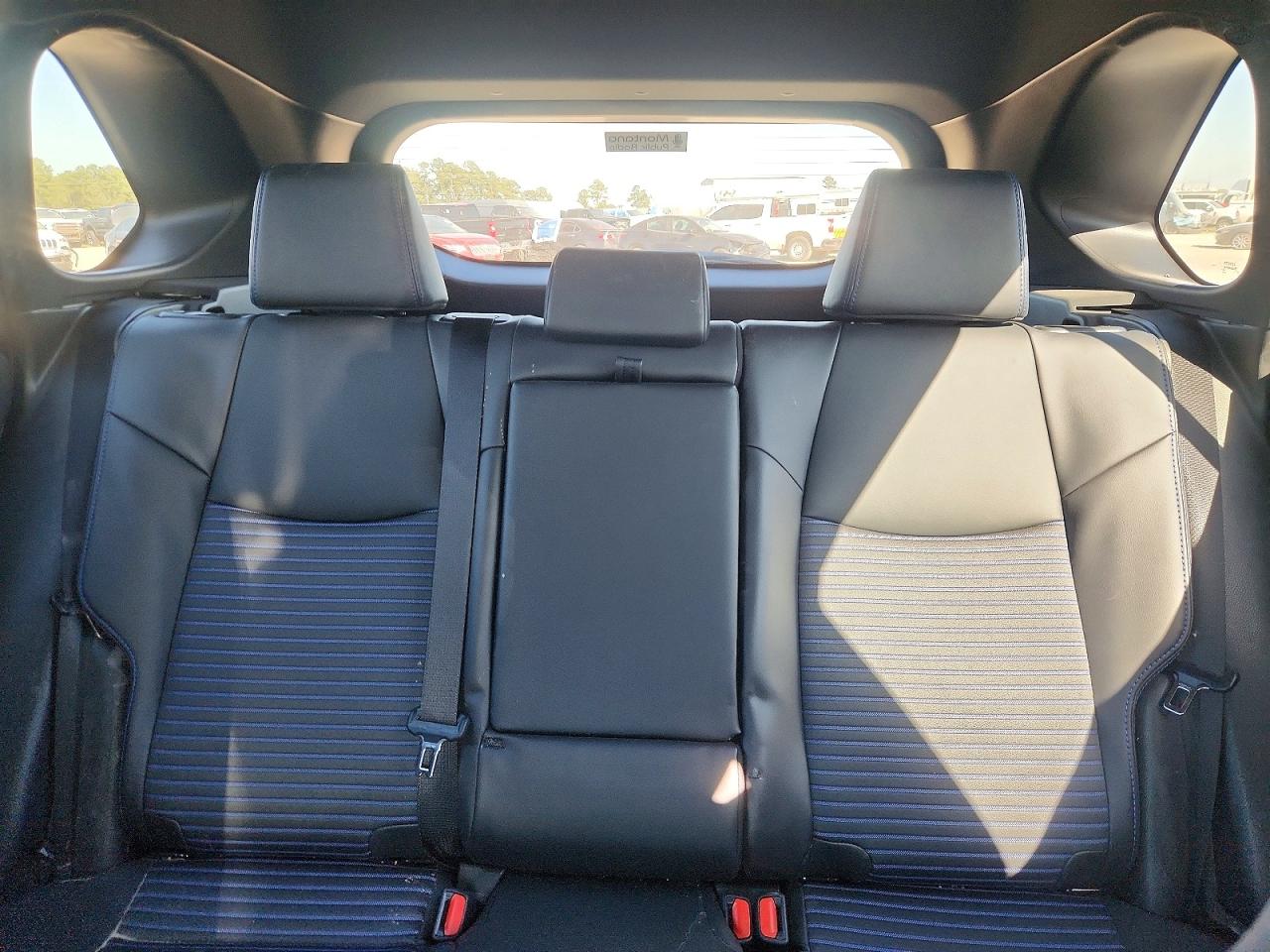 TOYOTA RAV4 HYBRID 2025 — 11