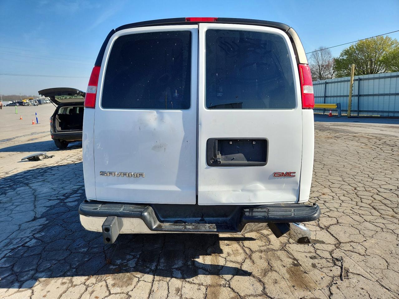 GMC Savana 2020 — 6