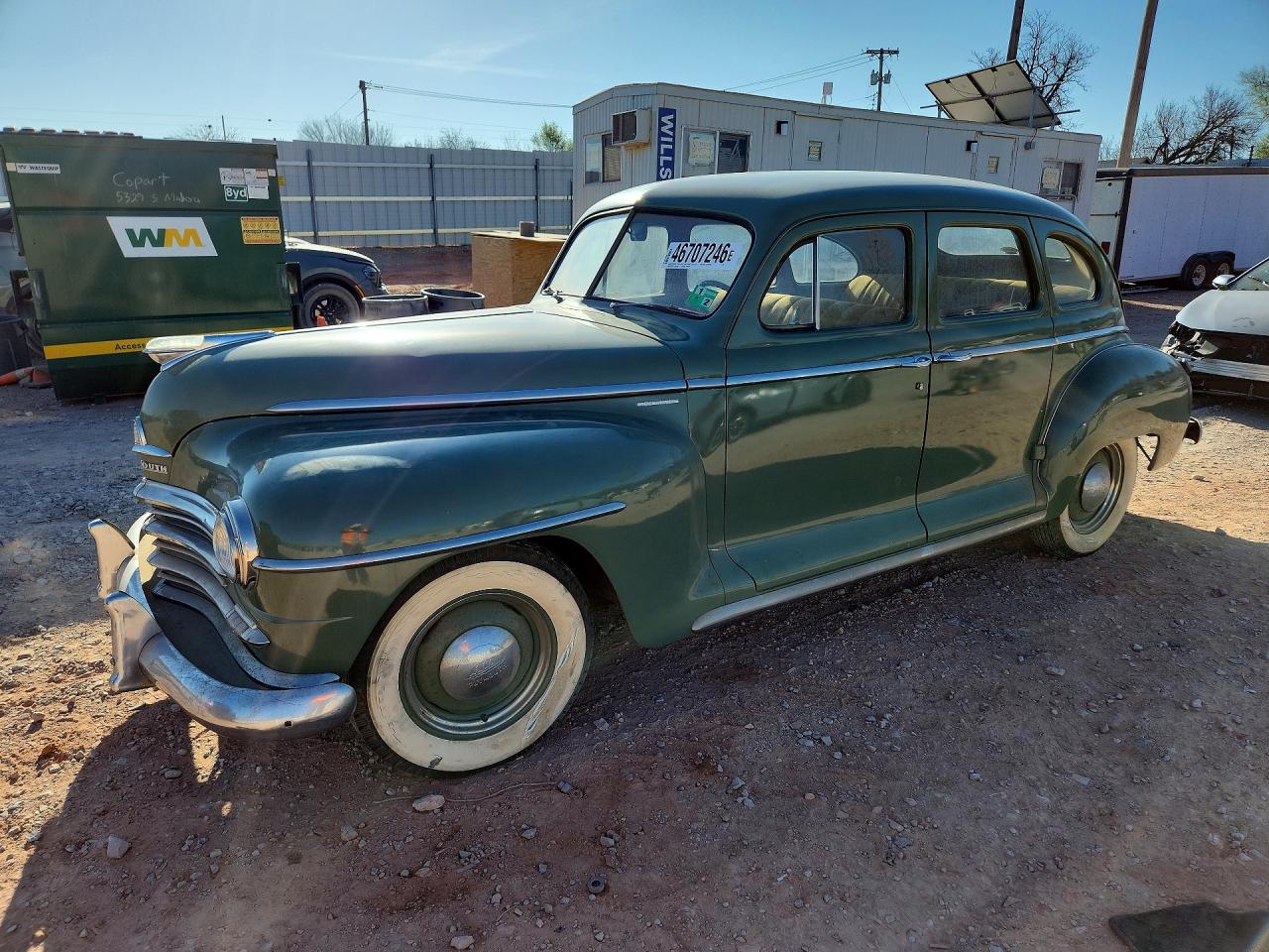 PLYM P15 1947 — 2