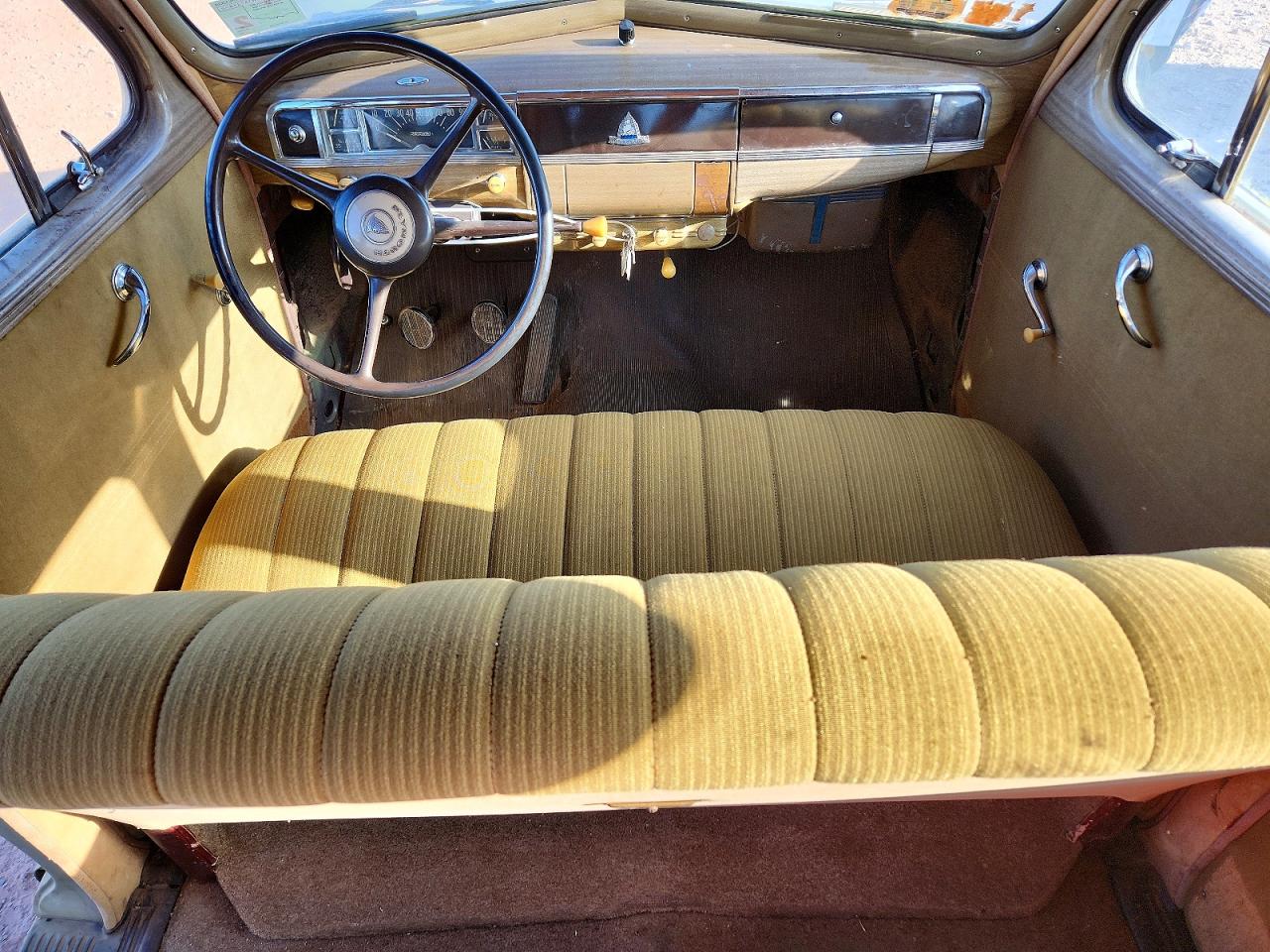 PLYM P15 1947 — 9