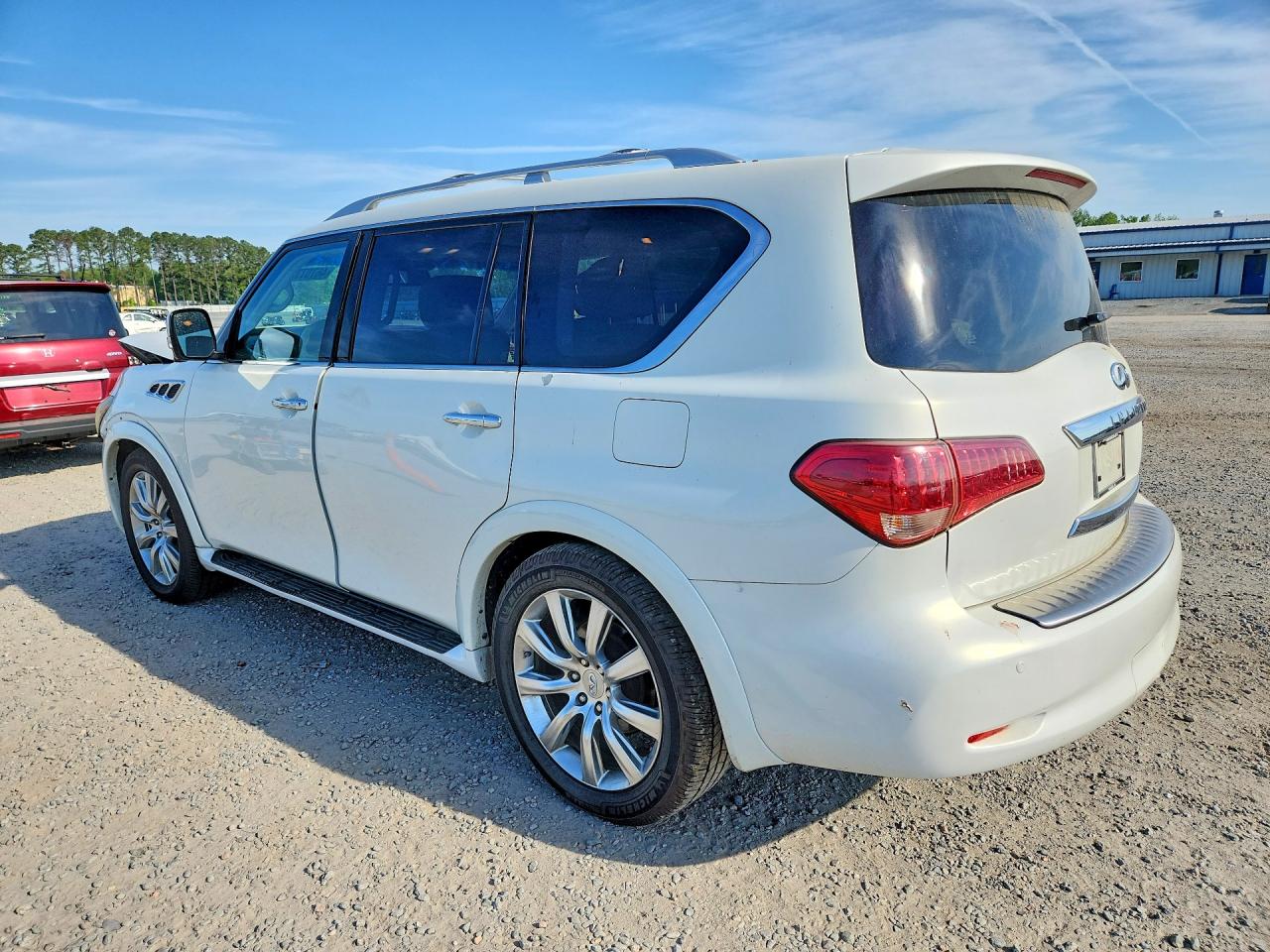 INFINITI QX56 2012 — 3