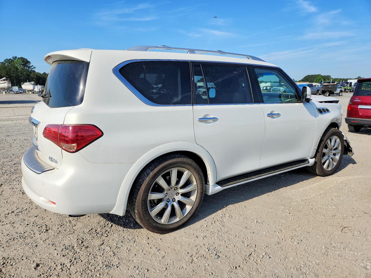 INFINITI QX56 2012 — 4