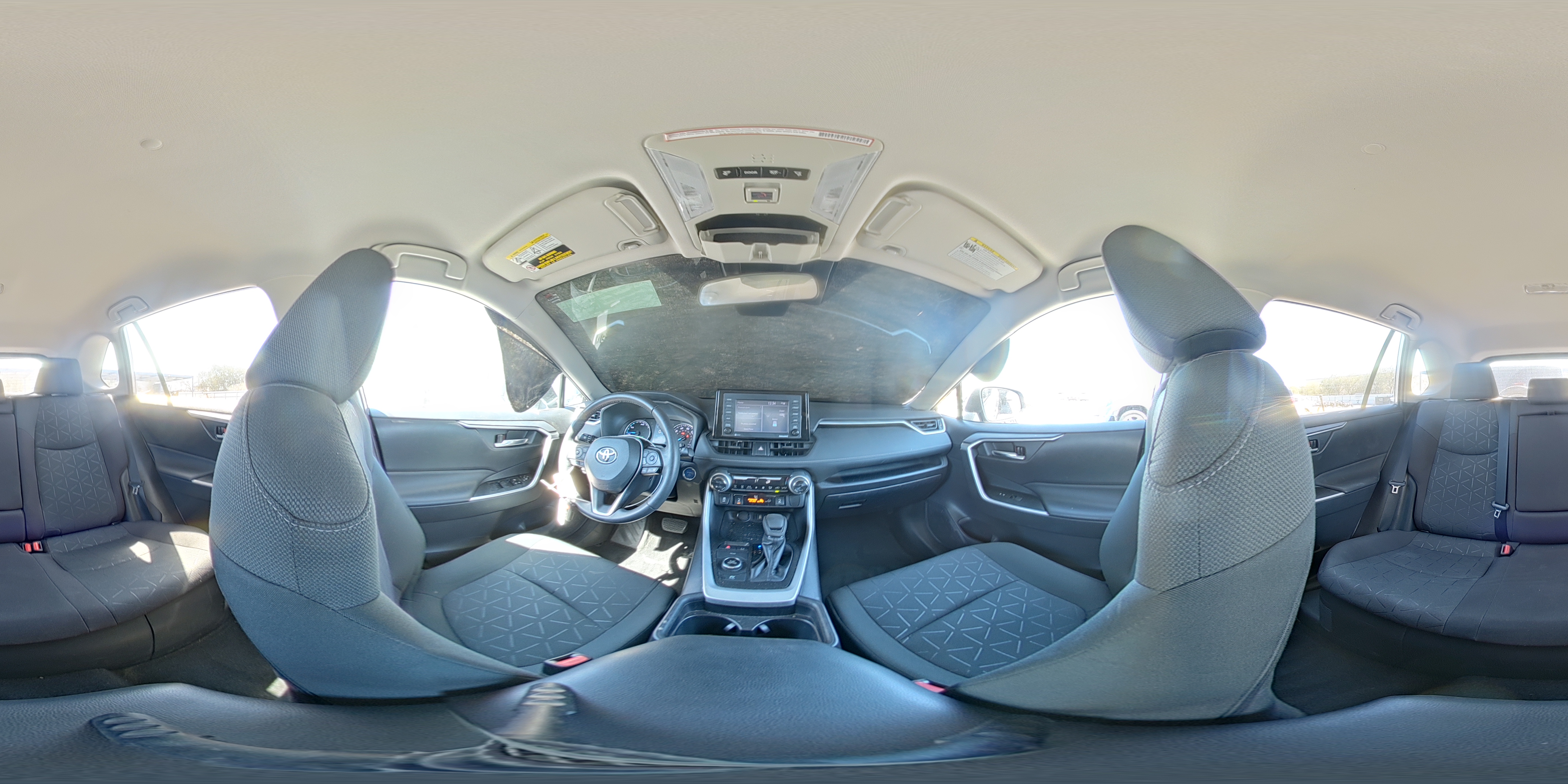 TOYOTA RAV4 HYBRID 2021 — 15