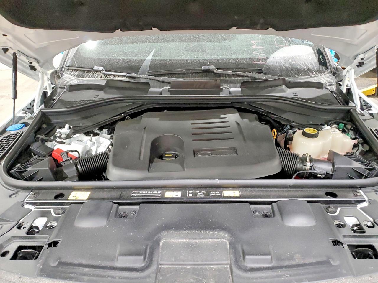 LAND ROVER RANGE ROVER 2026 — 12