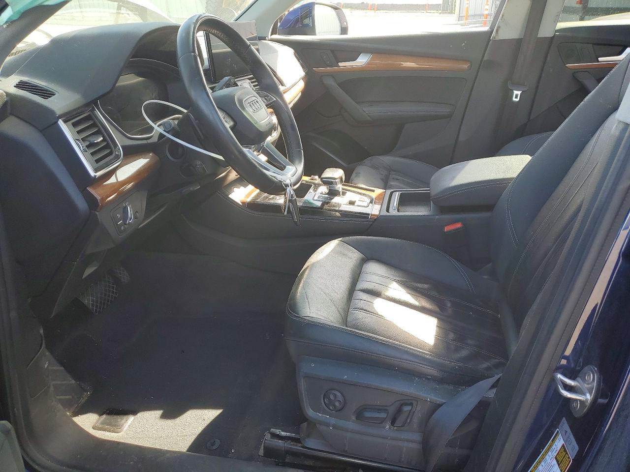 AUDI Q5 2022 — 8