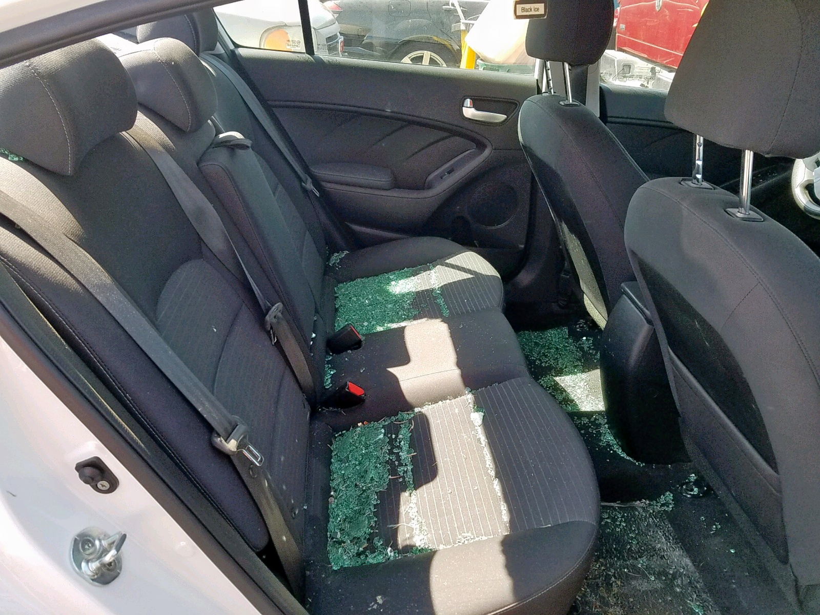 KIA FORTE 2018 — 7